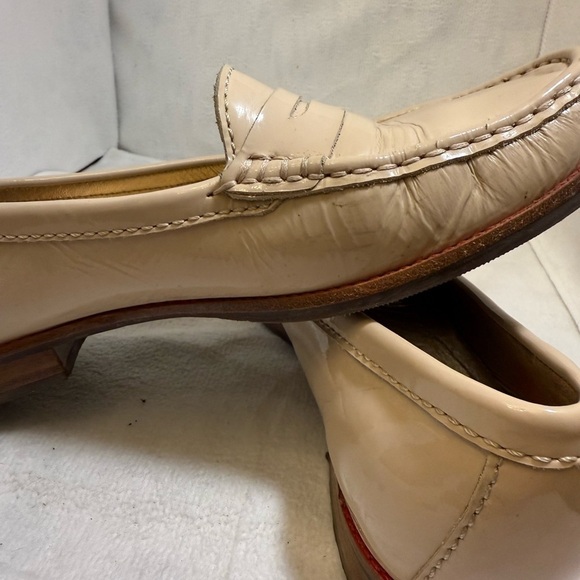 Marc Joseph Shoes Womens 8.5
East Village Penny Loafers Tan
Leather Comfort Low
